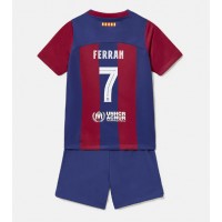 Otroški Nogometni dresi Barcelona Ferran Torres #7 Domači 2023-24 Kratek Rokav (+ Kratke hlače)